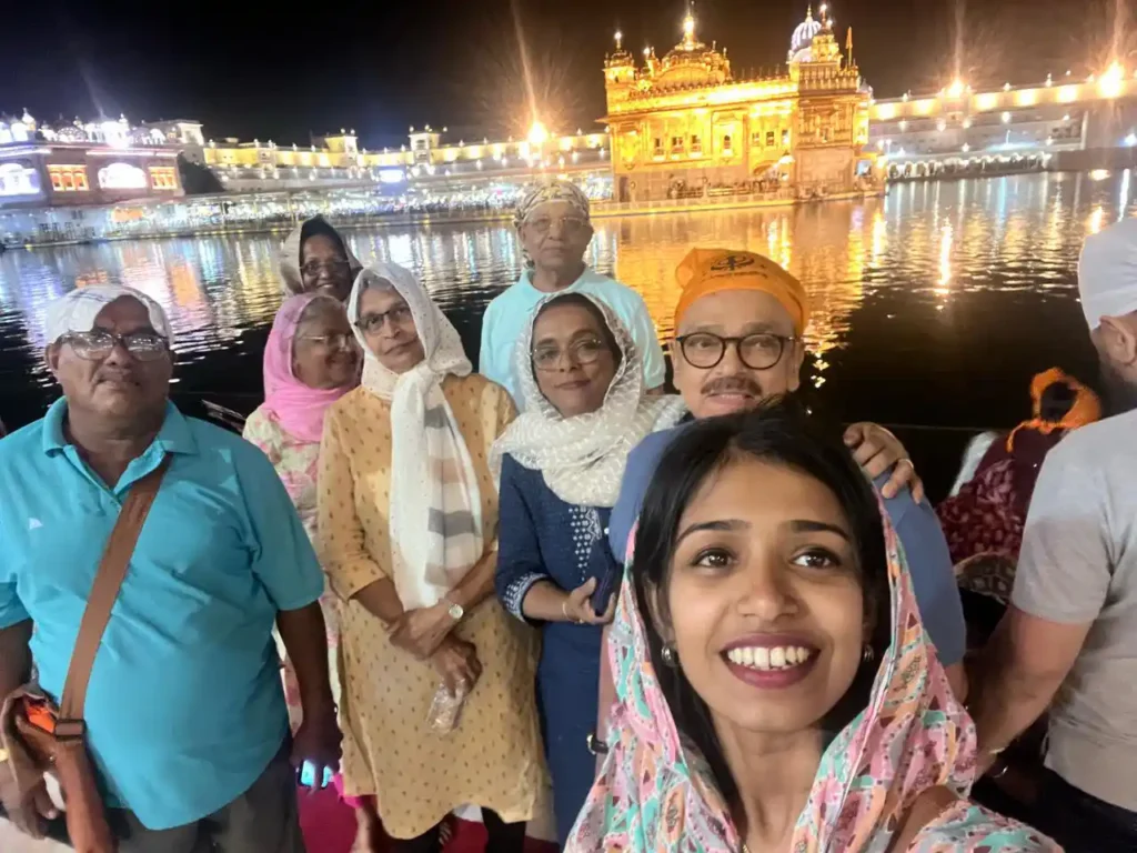 Travelers on Delhi Agra Jaipur Golden Triangle tour