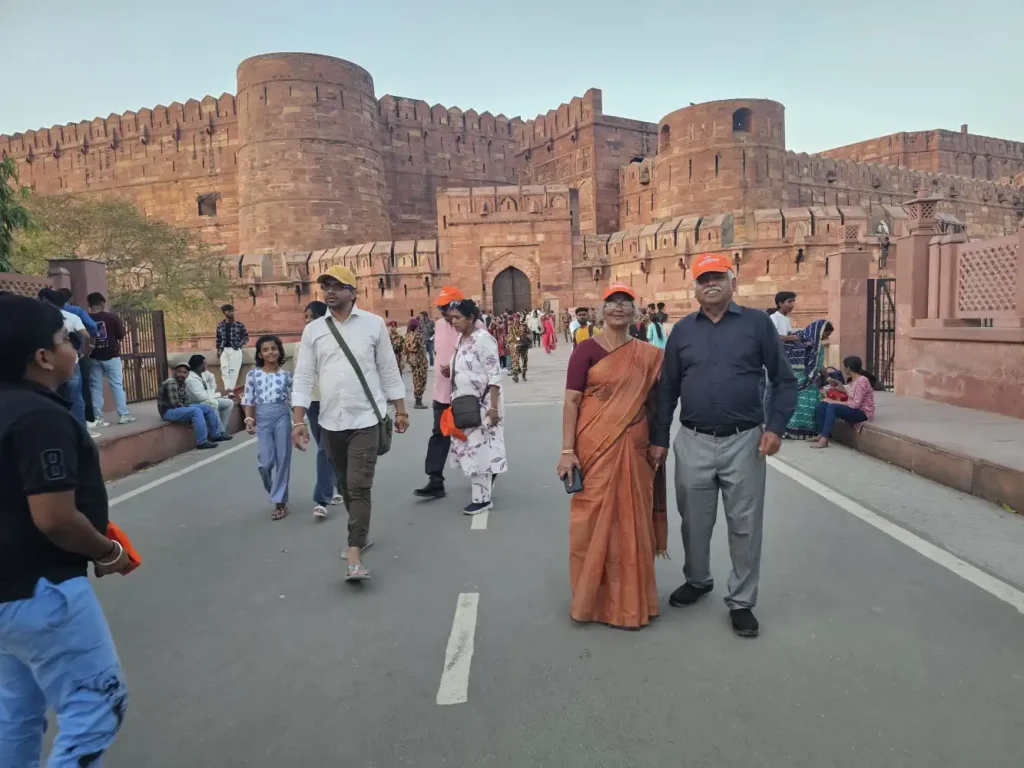 Holiday travelers visiting Red Fort New Delhi