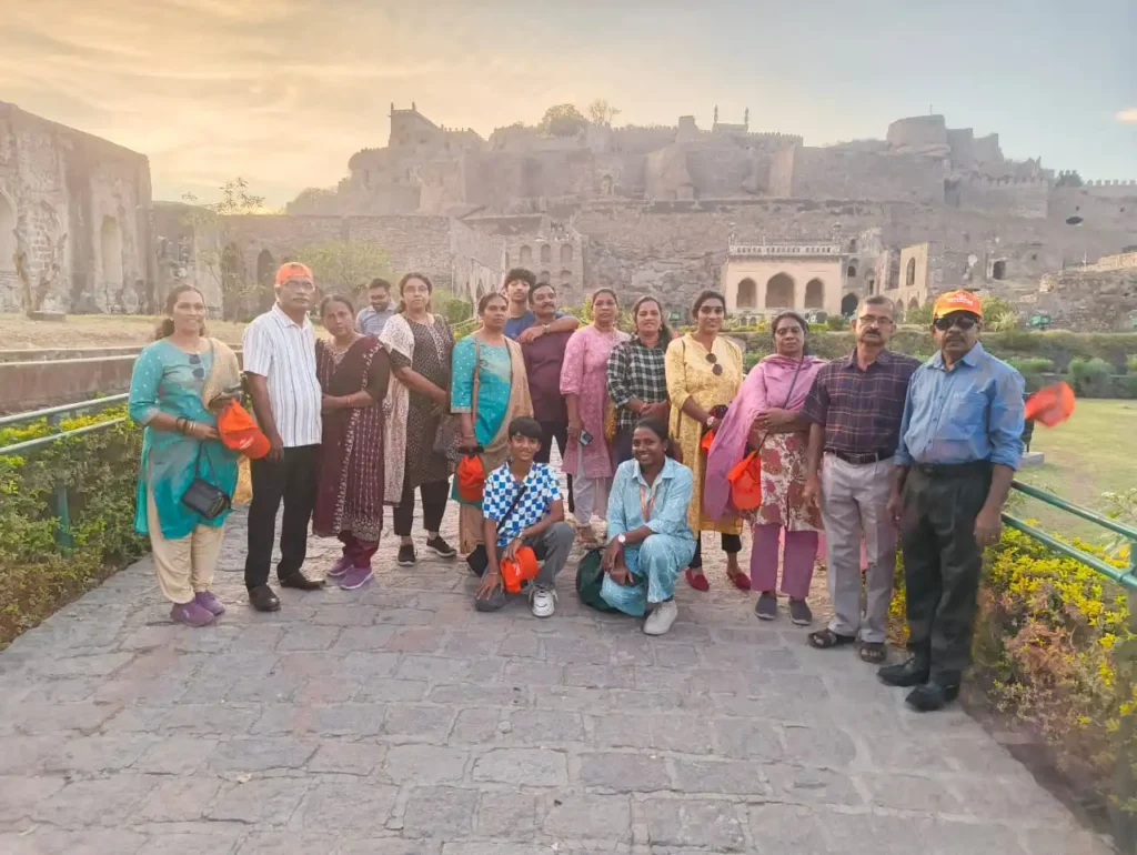 hyderabad tour group photo at Gulconda Fort