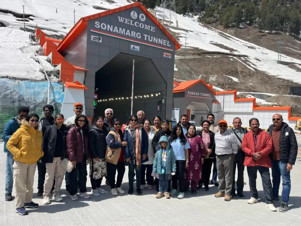 Kashmir - Sonamarg Tunnel